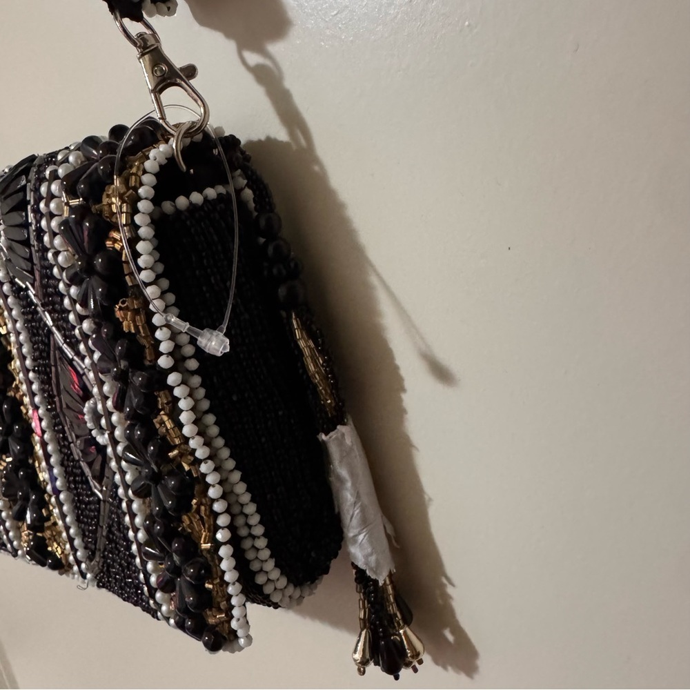 NWOT Beaded Shoulder Bag”Viral Made in India Beaded Bag” - Picture 3 of 10